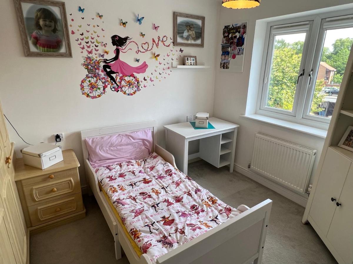 Simply Stunning 2 Bedroom Home With Parking Space Nottingham Dış mekan fotoğraf
