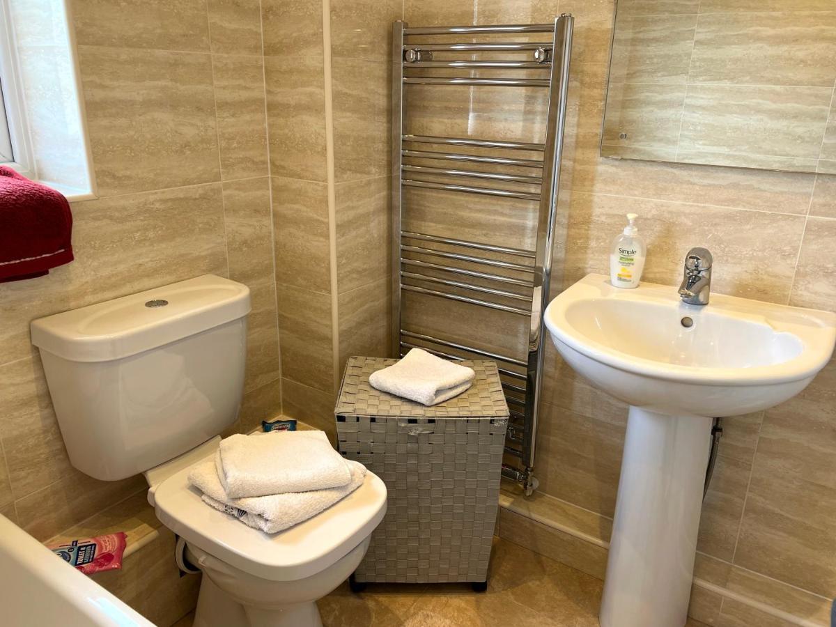 Simply Stunning 2 Bedroom Home With Parking Space Nottingham Dış mekan fotoğraf